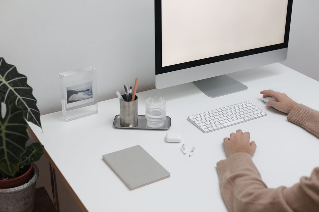 Remote business support and website administration services by FOSVA
