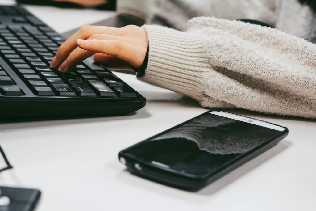 Email and In Box Support services by FOSVA